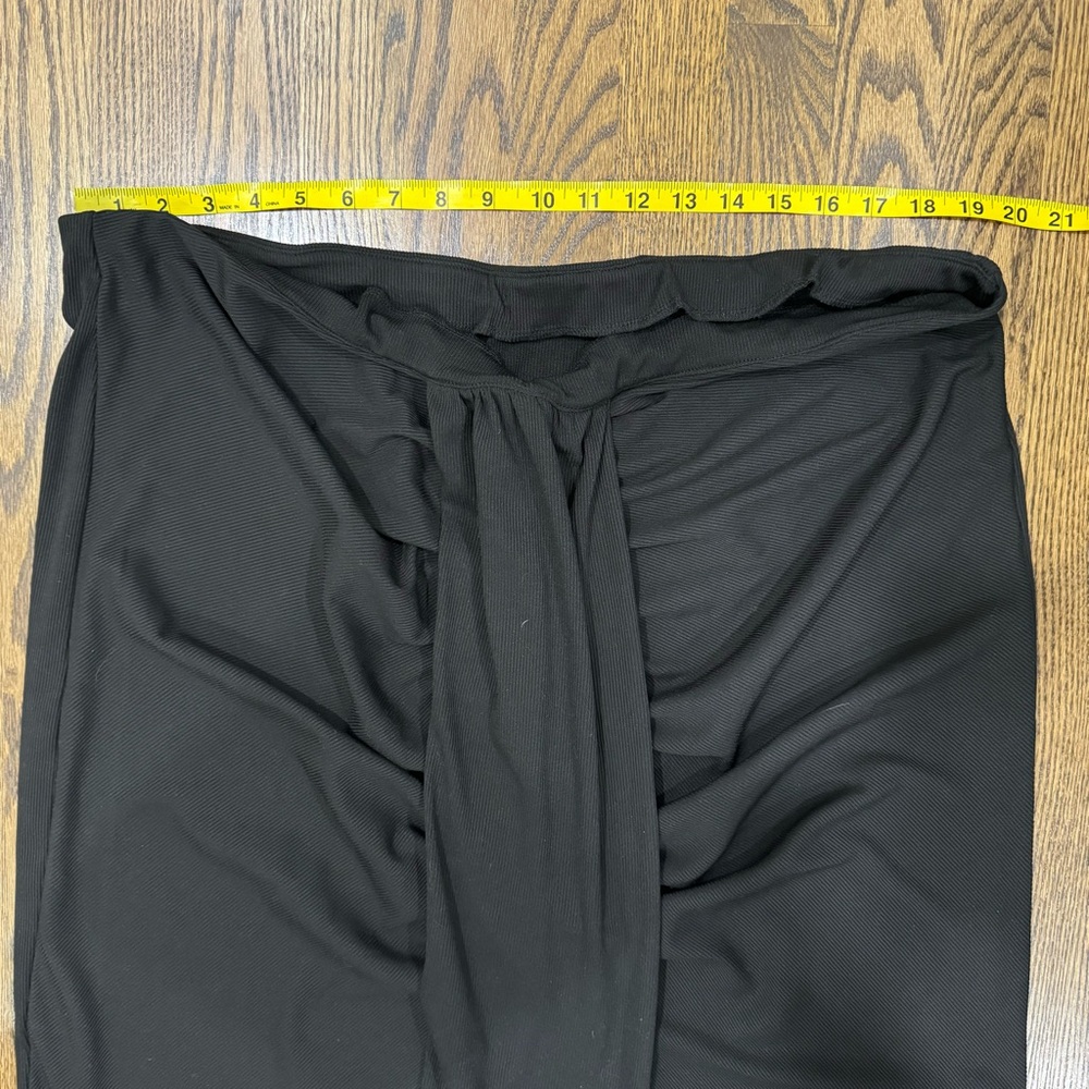 Cider Rib Ruched Slit Midi Skirt - Picture 8 of 9